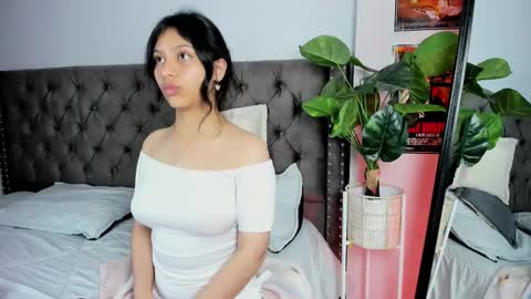 Snapshot of savannah_cameron chatting on 02.26.25 Savannah online show from 02.26.25