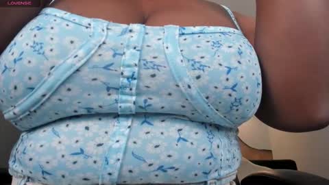 S a v a n n a h  online show from 10.03.25