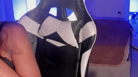 Snapshot of savannahwildee chatting on 02.09.25 Savannahwildee online show from 02.09.25