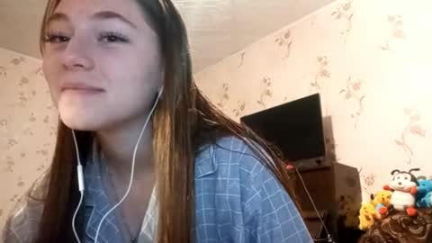 Sophie online show from 09.14.25