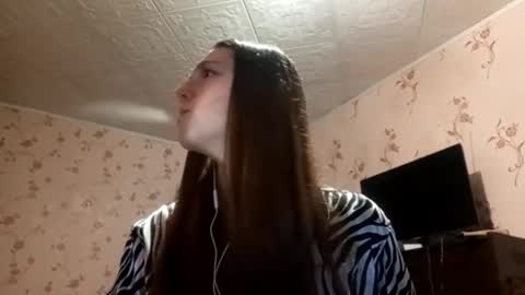 Sophie online show from 09.17.25