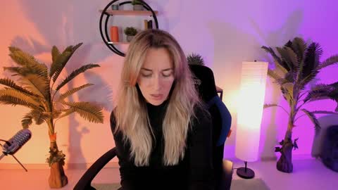 save the qween online show from 01.31.25