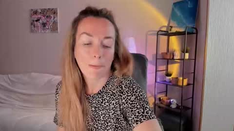 save the qween online show from 09.13.25