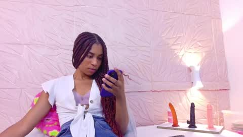 savory_pussy18 online show from 09.12.25