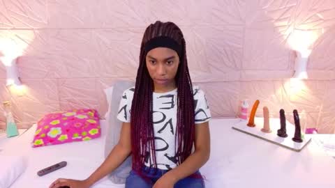 savory_pussy18 online show from 10.02.25