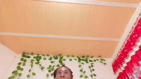 savory_pussy18 online show from 12.17.25