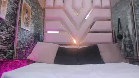 Snapshot of saxybunnyandjayzy chatting on 03.01.26 Bunny and Jayzy online show from 03.01.26