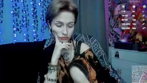 Snapshot of say_mary chatting on 06.30.26 pronoun she. name Mary. age 21. online show from 06.30.26
