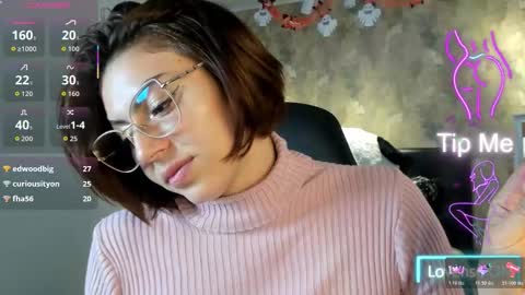 Snapshot of saya_amaretto1 chatting on 10.18.25 Saya Amaretto online show from 10.18.25