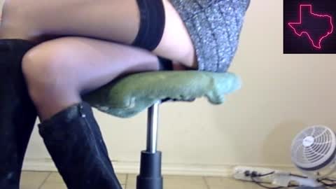 Cait or Caitlin online show from 12.18.24