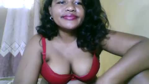 Snapshot of saylla1 chatting on 11.03.25 saylla1 online show from 11.03.25