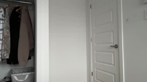 Snapshot of sbouchikh03 chatting on 01.05.26 sbouchikh03 online show from 01.05.26