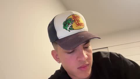 Snapshot of sbouchikh03 chatting on 01.15.26 sbouchikh03 online show from 01.15.26