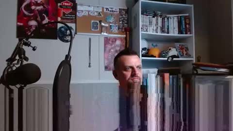 Snapshot of scarecrow2wm chatting on 10.15.25 Kent Clark online show from 10.15.25