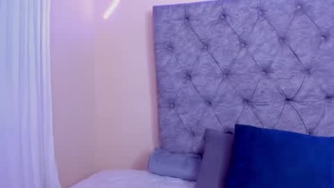 Snapshot of scarleet_boobs chatting on 03.30.26 camila online show from 03.30.26