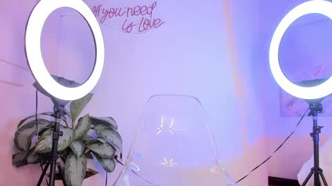 Scarlett online show from 01.24.25