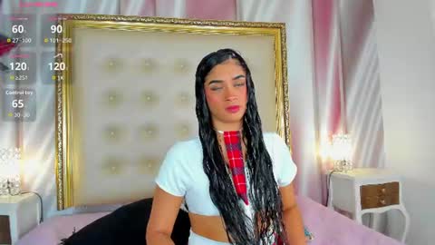 Snapshot of scarleettdoll chatting on 08.08.26 scarleettdoll online show from 08.08.26