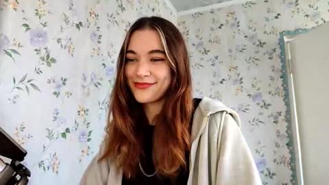 Kira online show from 09.27.25