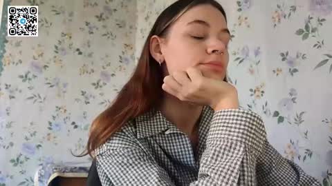 Kira online show from 10.18.25