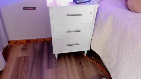 Snapshot of scarlet__hill chatting on 12.10.24 scarlet hill online show from 12.10.24