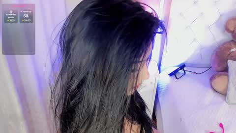 Snapshot of scarlet__hill chatting on 12.14.24 scarlet hill online show from 12.14.24