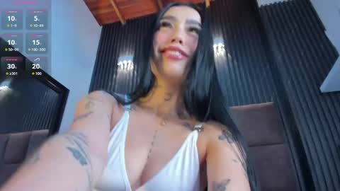 Snapshot of scarlet__jones_ chatting on 05.26.26 scarlet__jones_ online show from 05.26.26