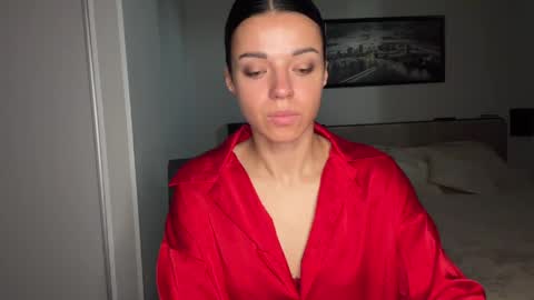 Snapshot of scarlet_daisy_ chatting on 05.25.26 Sophie online show from 05.25.26