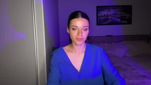 Snapshot of scarlet_daisy_ chatting on 07.20.26 Sophie online show from 07.20.26