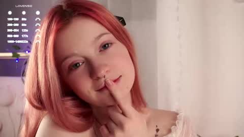 scarlet_fever10 online show from 02.17.26