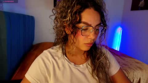 Scarlet online show from 10.30.25