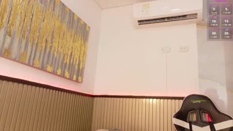 scarlet_vixen_ online show from 02.14.26