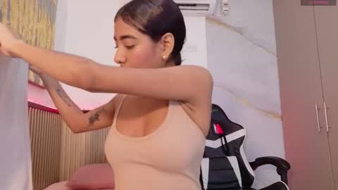 scarlet_vixen_ online show from 02.26.26