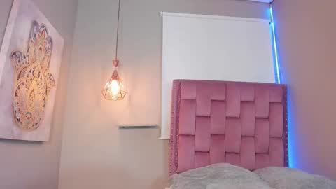 scarlet_vixen_ online show from 03.19.26