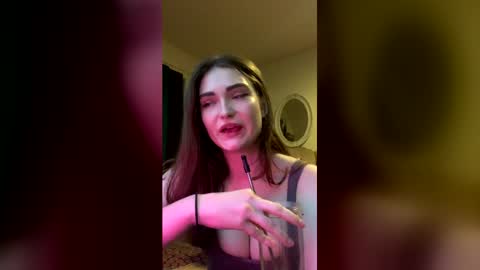 Snapshot of scarletbean chatting on 05.14.26 scarletbean online show from 05.14.26