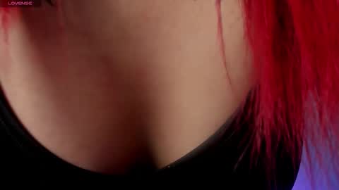 Scarlet  online show from 11.11.25