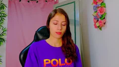 Snapshot of scarletjonesx chatting on 02.25.26 Denis online show from 02.25.26