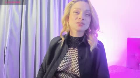 scarlett_blake11 online show from 09.30.25