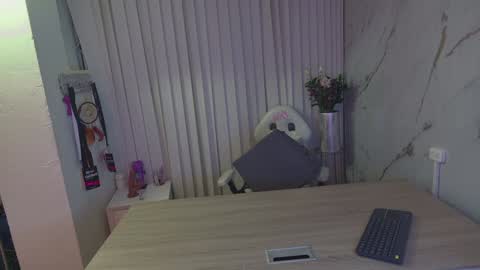 Scarlett Collins online show from 02.01.25