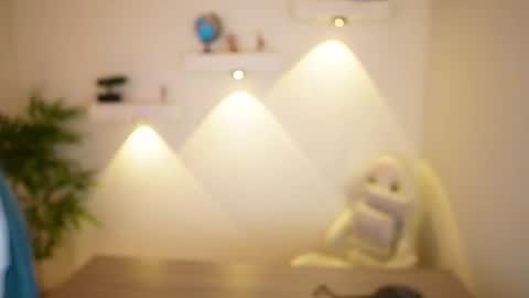 Scarlett Collins online show from 10.19.25