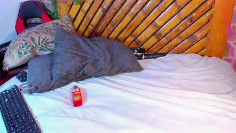 Mariana online show from 01.15.25