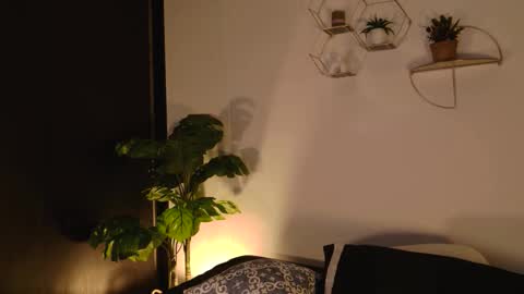 Scarlett Grand online show from 01.06.26