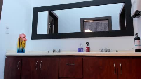 Scarlett online show from 02.05.25