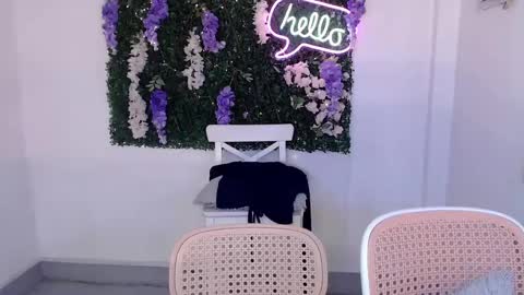    online show from 02.08.25