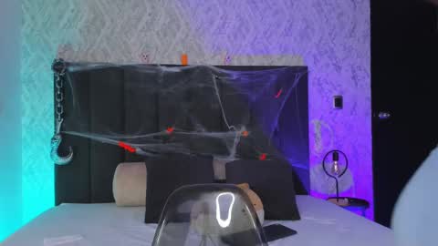 Scarlett online show from 10.28.25