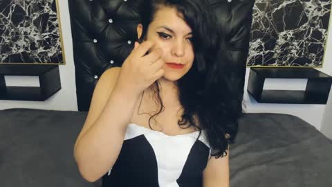 Scarlett online show from 01.29.25