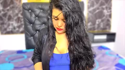 Scarlett online show from 10.09.25