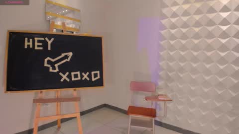 Sacrlett Blaze online show from 10.31.25