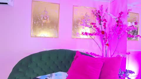 SCARLETTE online show from 03.31.26