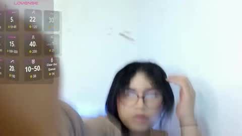 Snapshot of scarlette_mason_1 chatting on 09.11.25 KARLA online show from 09.11.25