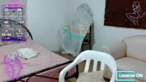 Snapshot of scarlette_mason_1 chatting on 10.07.25 KARLA online show from 10.07.25